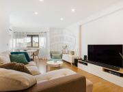 Apartamento T2 à venda em Loures