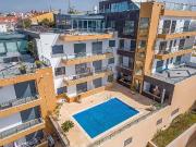 Magnífico Apartamento T2 Com Terraço E Vista Mar A 200m...