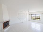 Apartamento T2 à venda em Sintra