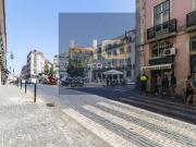 Apartamento T2 à Venda na rua da Madalena