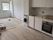 Apartamento t2 à venda na rua de Costa Cabral, 2477