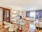 Apartamento T2 à venda no Condomínio do Parque, em... Apartamento T2 à venda no Condomínio do Parque, em...