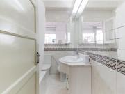 Apartamento T2, Algés, Linda a velha e Cruz Quebrada...