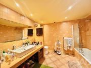 Apartamento T4, Almada, Cova Da Piedade, Pragal e...