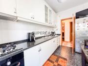 Apartamento T2 c/ Lugar de Garagem em Santa Marinha Candal