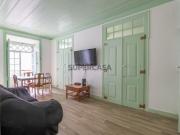 Apartamento T2 c/ sotão aproveitado no centro histórico...