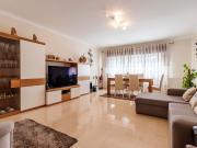 Apartamento T2 c/ Terraço e 2 Lugares de Estacionamento...