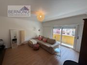 Apartamento T2 com 2 casas de banho