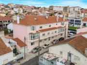 Apartamento T2 com 97 m² e box Casal de Cambra Rua de Cork