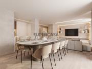 Apartamento T2 com ampla varanda e garagem para dois carros