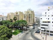 Apartamento T2 com amplo terrao na Qta.do Romo,Quarteira