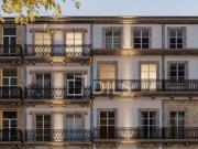 Apartamento T2 com área exterior na baixa do Porto