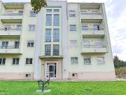 Apartamento T2 com arrecadação e lugar de garagem no Montijo