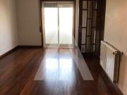 Apartamento T2 com cozinha equipada e garagem fechada!