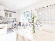 Apartamento T2 com duas frentes