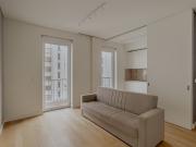 Apartamento T2 com estacionamento, em Lisboa