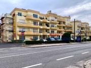 Apartamento T2 com garagem e arrecadação, para renovar...