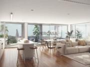 Apartamento T2 com garagem na Foz do Douro, Porto