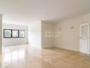 Apartamento T2 com garagem para arrendamento em Cascais