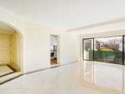 Apartamento T2 com garagem para arrendamento no Monte...