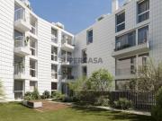 Apartamento T2 com jardim e Garagem, em Alcântara, Lisboa