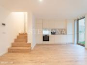 Apartamento T2 com jardim na Avenida da Boavista
