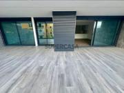 Apartamento T2 com Logradouro Barreiros