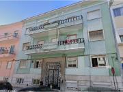 APARTAMENTO T2 COM LOGRADOURO EM ALGS OCUPADO