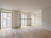 Apartamento T2 no São Bento 21 em Santos, Lisboa