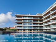 Apartamento T2 com mveis, novo a estrear, inserido em...