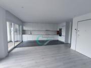 Apartamento T2 com parqueamento e arrumos na Quinta da...