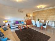 Apartamento T2 com piscina aquecida, ginásio e lugar de... Apartamento T2 com piscina aquecida, ginásio e lugar de...