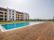 Apartamento T2 com piscina e garagem em Vilamoura