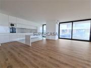 Apartamento T2 com piscina em Olhão