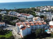 Apartamento T2 com Piscina no Centro de Carvoeiro