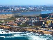 Apartamento T2 com terraço, Ar Condicionado e próximo da...