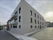 Apartamento T2 com Terraço e aparcamento dois carros...