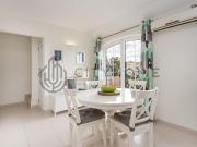 Apartamento T2 com terraço e piscina 66m² Quarteira
