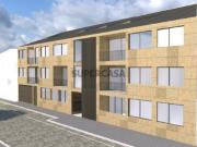 Apartamento T2 com Terraço em Condomínio com Piscina e...