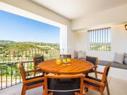 Apartamento T2 com Terraço Privativo no Viceroy Ombria,...