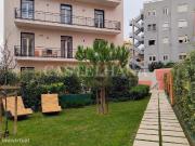 Apartamento T2 com terrao e 1 lugar de estacionamento em...
