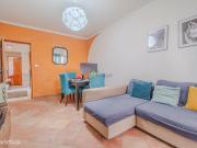 Apartamento T2 com Terrao e Varanda em Santa Iria de Azia