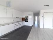 Apartamento T2 com Terrao em Santa Marta do Pinhal Corroios
