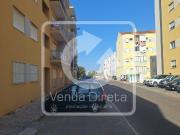 Apartamento T2 com varanda, Alto Seixalinho, Barreiro....