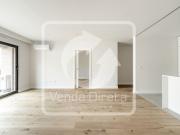 Apartamento T2 com Varanda Condomínio de luxo com...