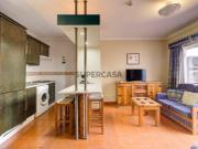 Apartamento T2 com Varanda e Piscina no Parque dos Reis...