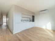 Apartamento T2 com varanda em empreendimento localizado...