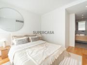 Apartamento T2 com varanda, em Vila Nova de Gaia