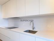 Apartamento T2 com varanda em Vila Nova de Gaia