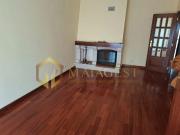 Apartamento T2 com Varanda no centro de Gaia